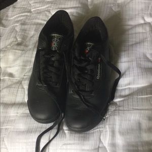Reebok classic shoes size 8